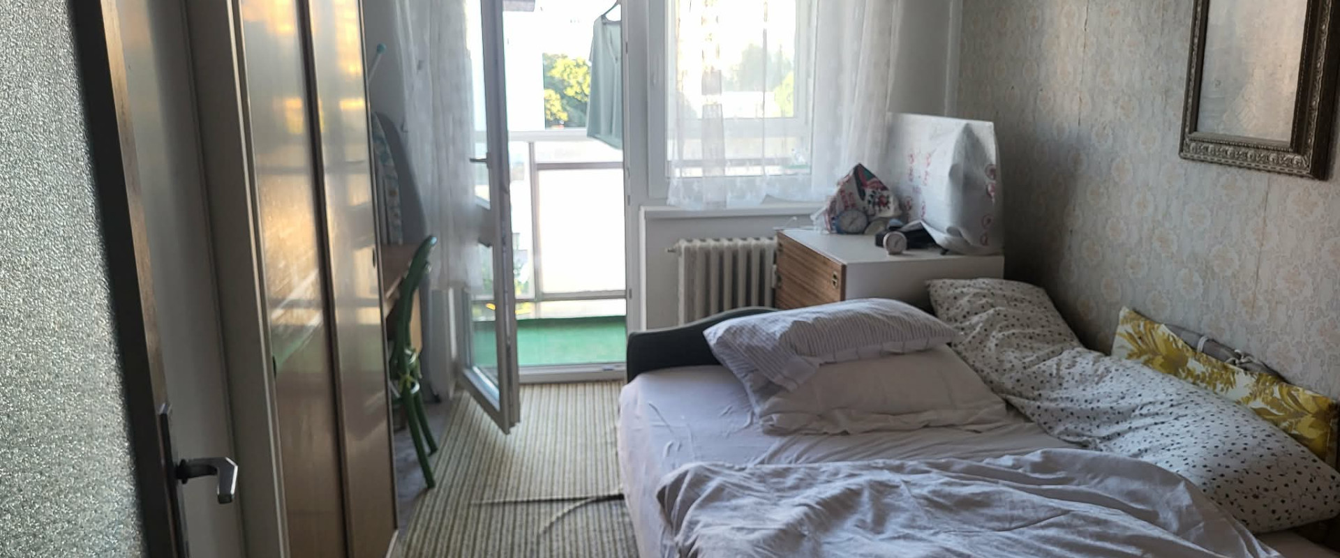 PREDAJ veľký 4-izbový byt s krásnym výhľadom a balkónom / 82m2 – Berlínska ulica,Ťahanovce