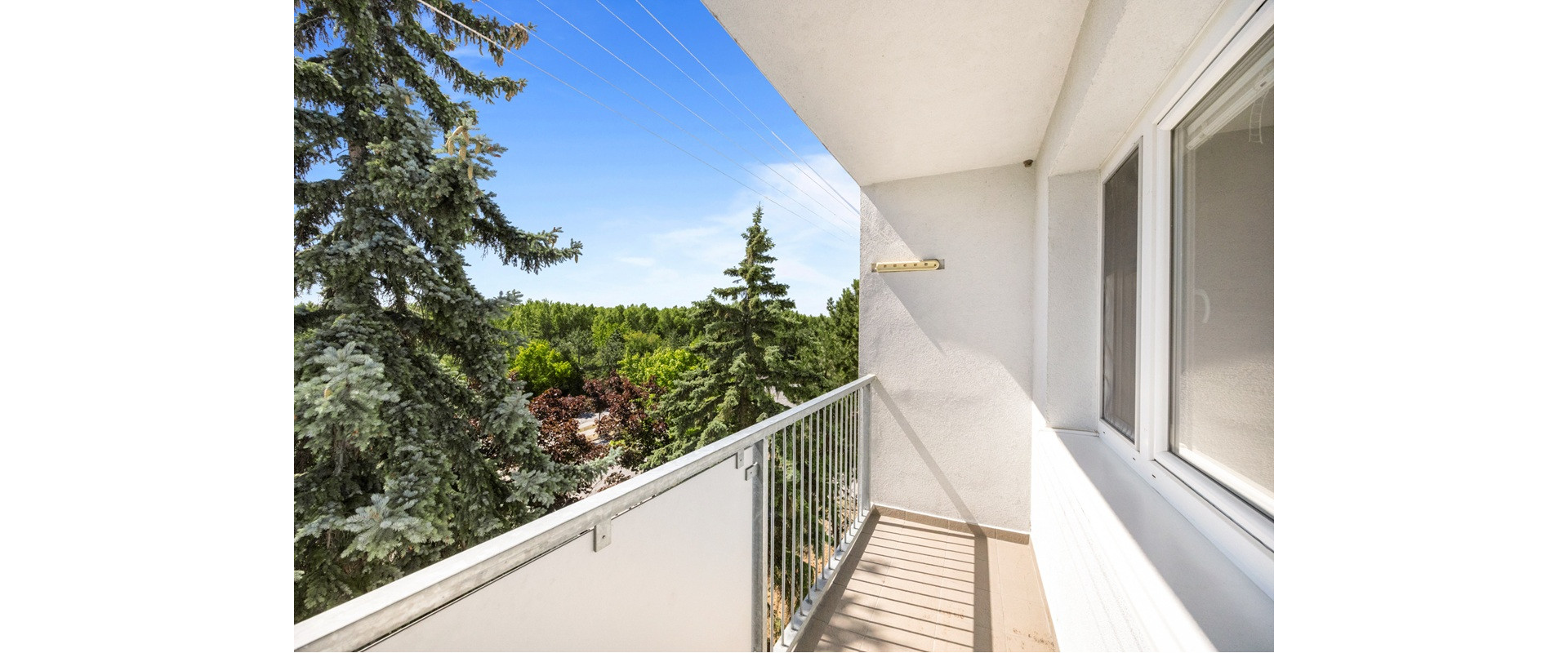 🔑NA PREDAJ 2-IZBOVÝ BYT + BALKÓN + PARKING, 56 M2, 194990 €