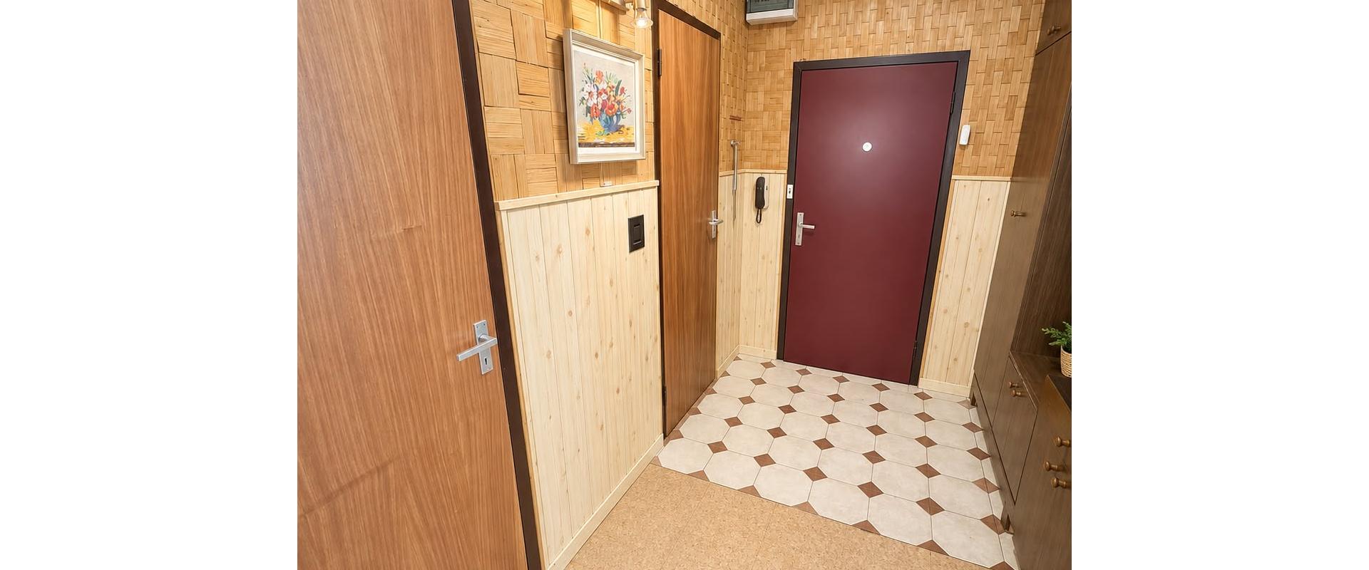 4 izbový byt, 92 m2, lodžia, Prešov-ul. Mirka Nešpora