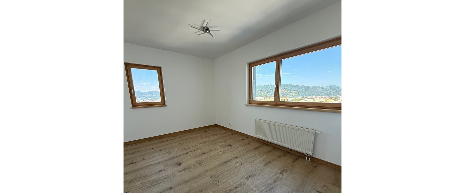 Na predaj výnimočný 4-izbový byt po rekonštrukcii 159,28 m².