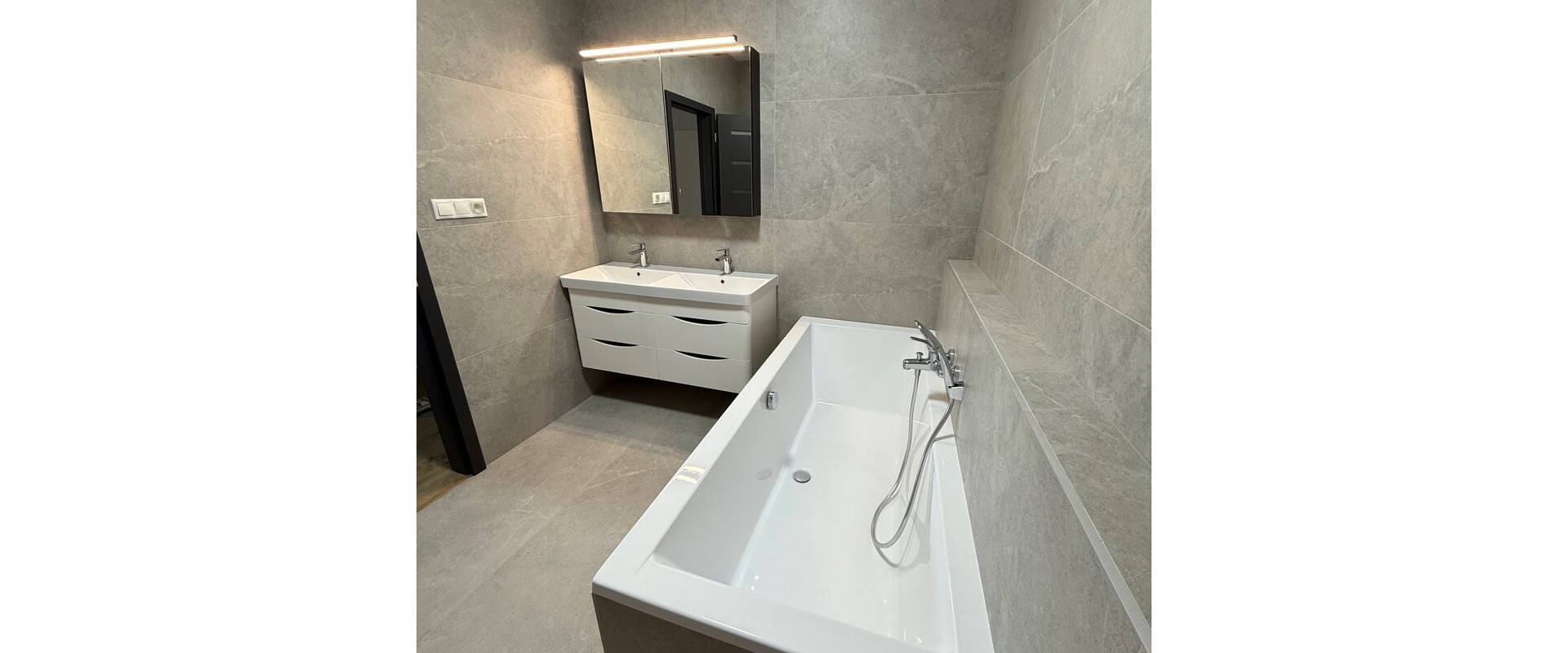 Na predaj výnimočný 4-izbový byt po rekonštrukcii 159,28 m².