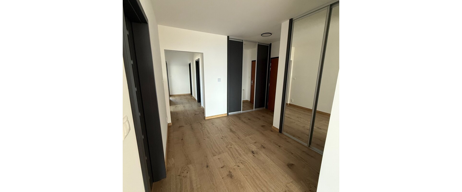 Na predaj výnimočný 4-izbový byt po rekonštrukcii 159,28 m².
