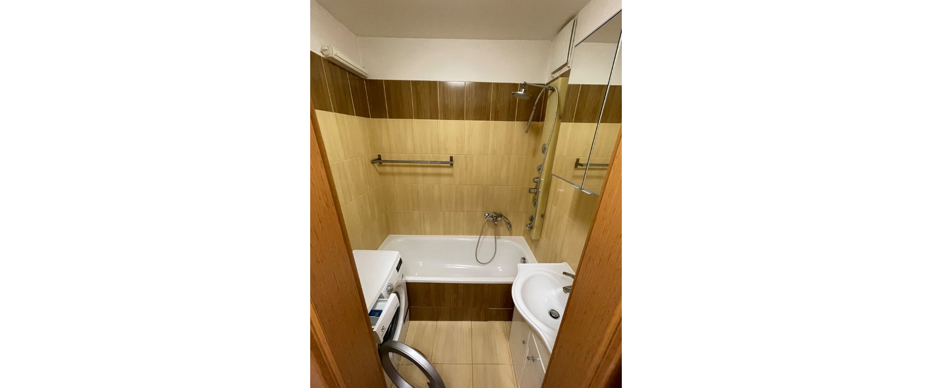Prenájom 2-izb. byt s balkónom, Národná trieda, Košice-Sever