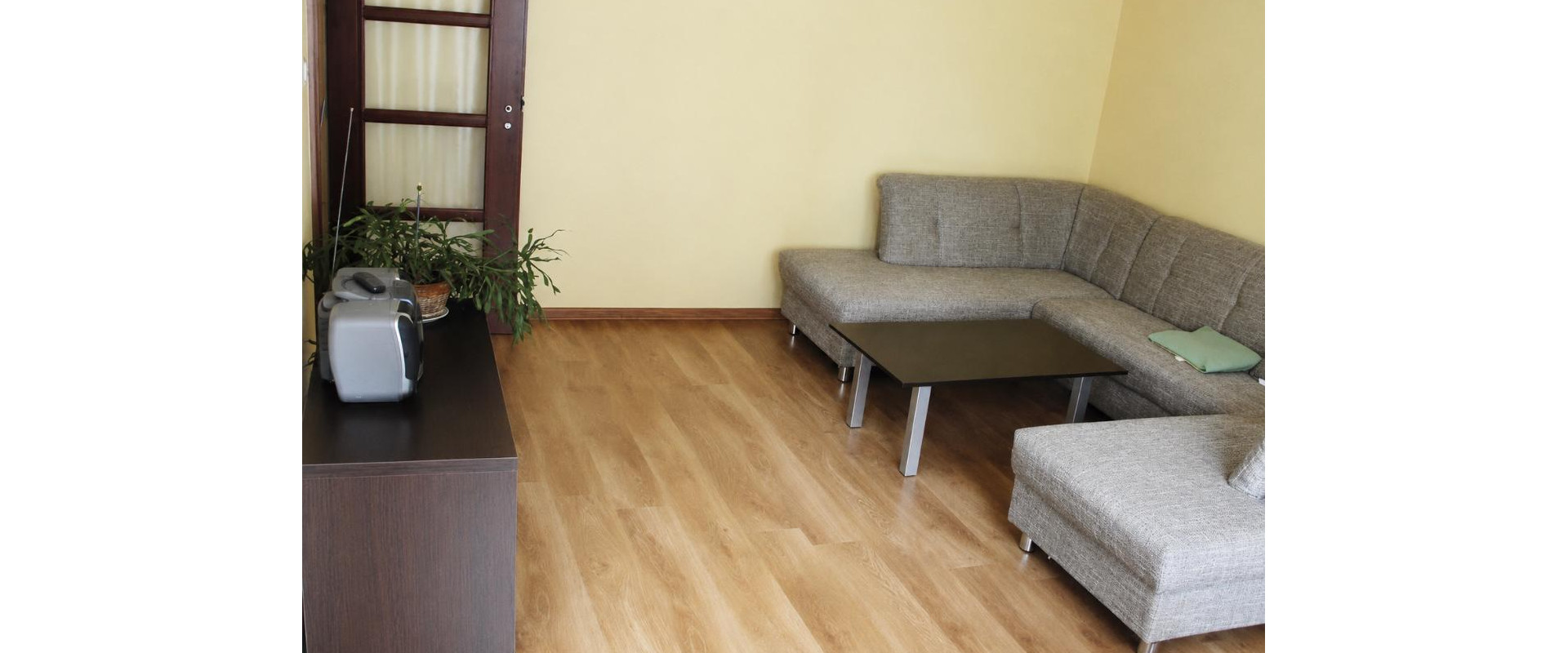 2-IZBOVÝ ZARIADENÝ BYT V CENTRE KOŠÍC – Kováčska ul., Košice