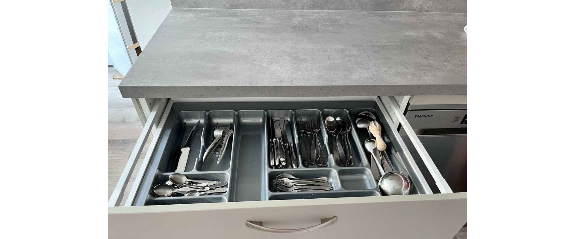 Kompletne prerobený 2-izbový byt s lodžiou - v centre mesta
