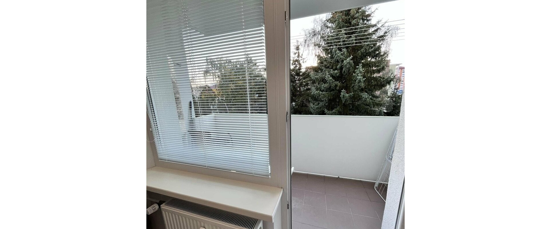 Kompletne prerobený 2-izbový byt s lodžiou - v centre mesta