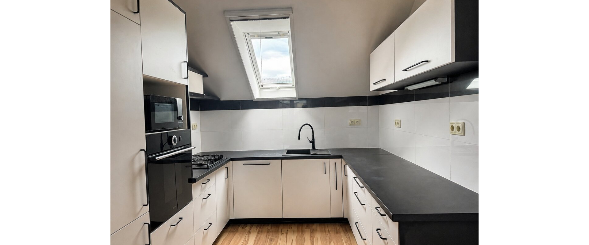 Prenajom 2-izbový byt 57 m² na Čapajevovej 16
