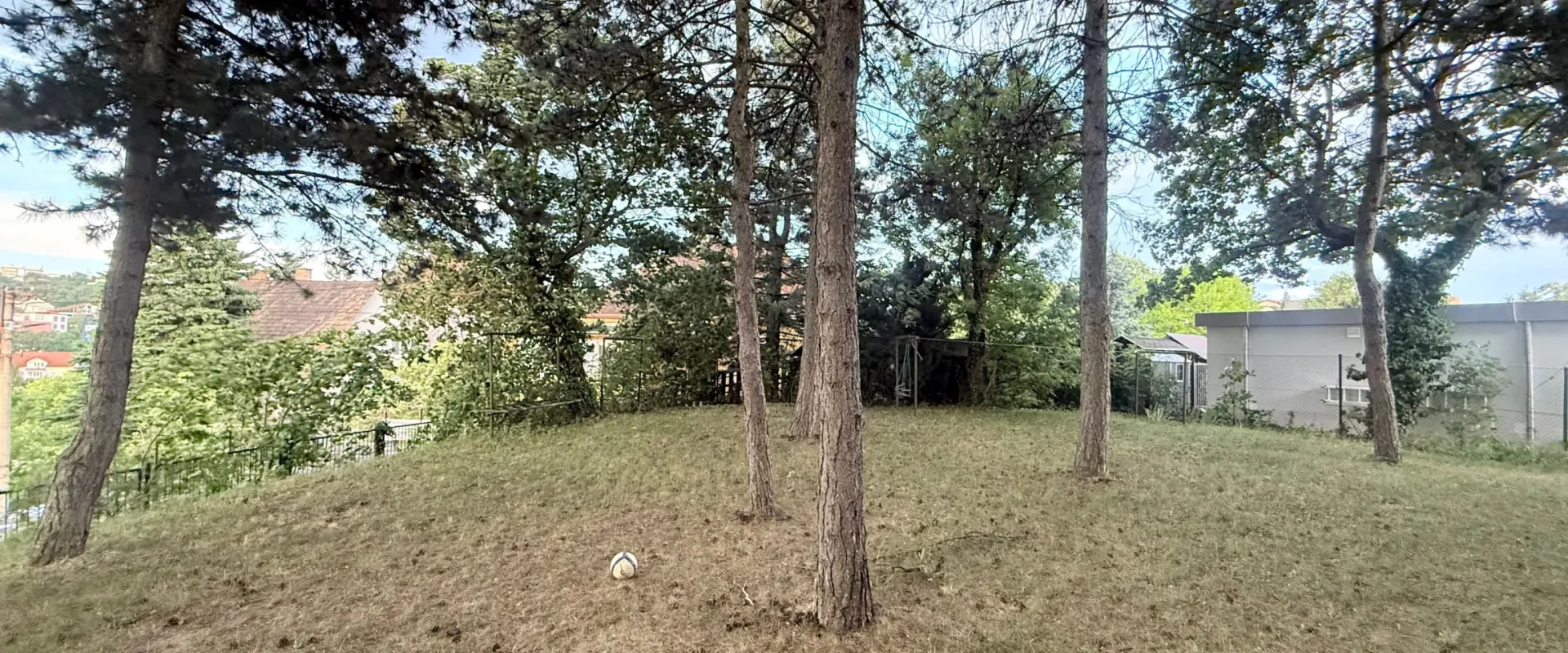 3‑izbový byt s celoročnou terasou pri Horskom parku - Staré Mesto