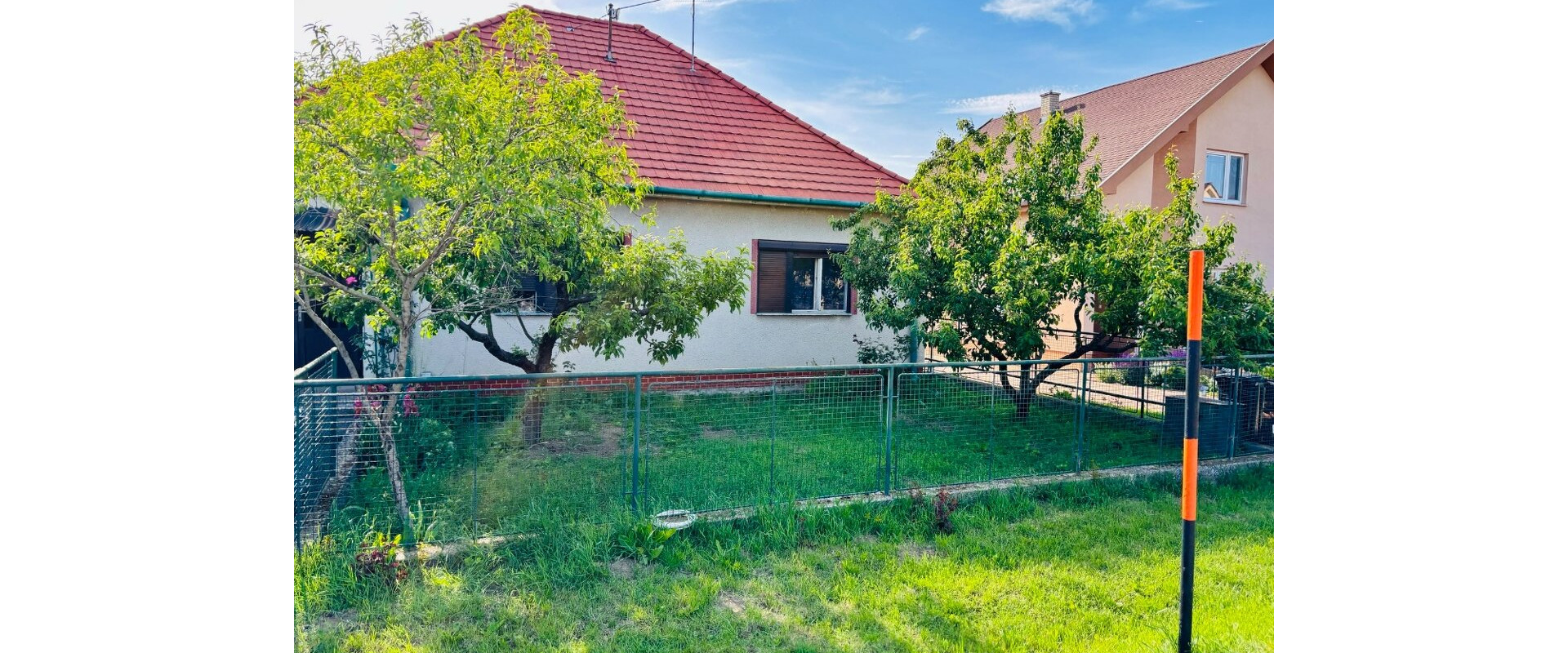 🏡RODINNÝ DOM S OBROVSKÝM POZEMKOM 2 214 m²|NOVÉ SADY–NITRA
