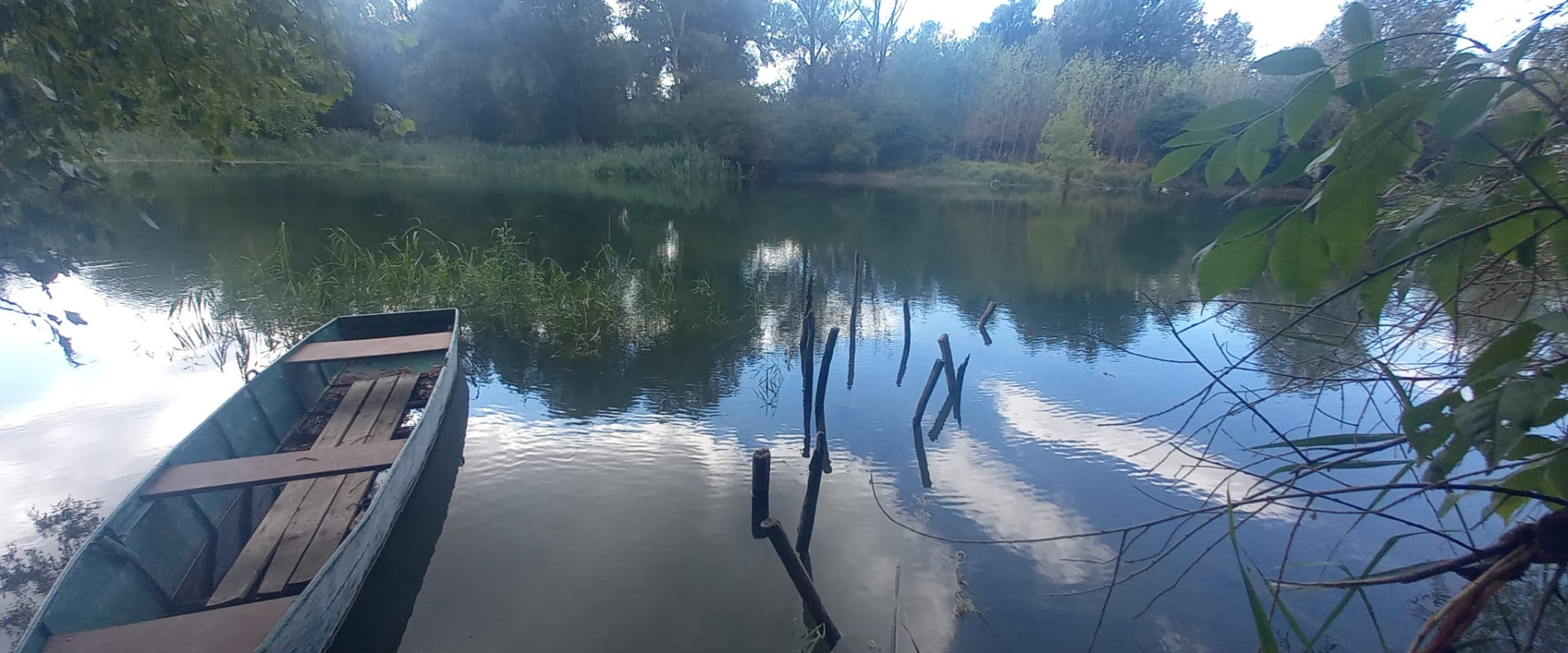 Postúpenie atraktívneho pozemku s priamym vstupom do vody