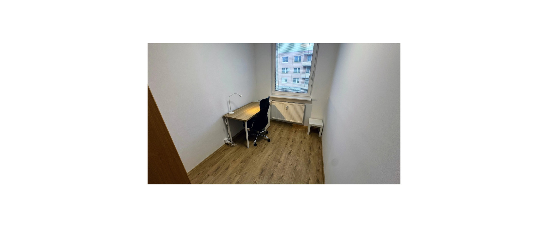 Priestranný 4-izbový byt po rekonštrukcii v centre Malaciek