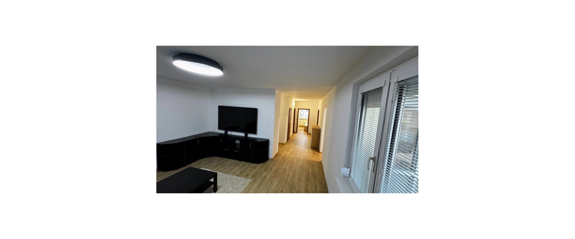 Priestranný 4-izbový byt po rekonštrukcii v centre Malaciek
