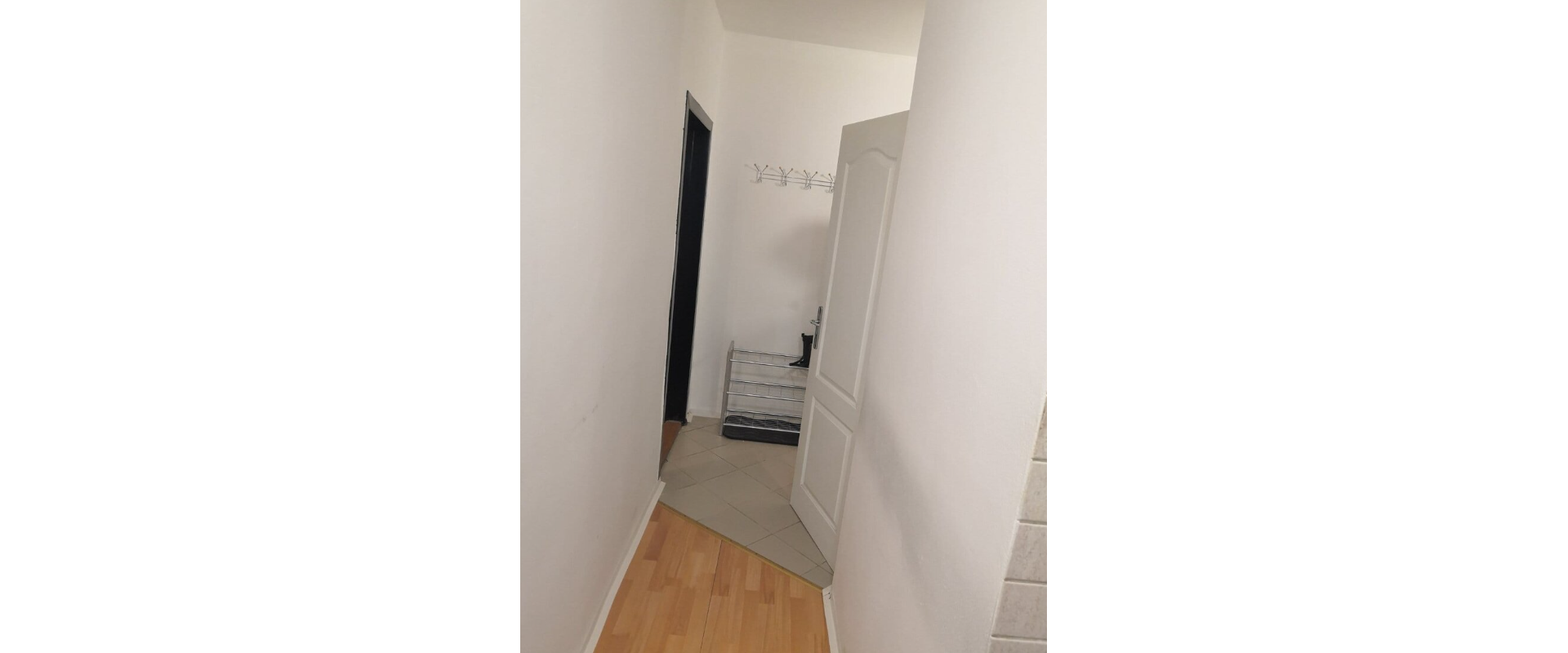 PRENÁJOM – 2-IZBOVÝ BYT, BENADOVA UL.,KOŠICE – DARG. HRDINOV