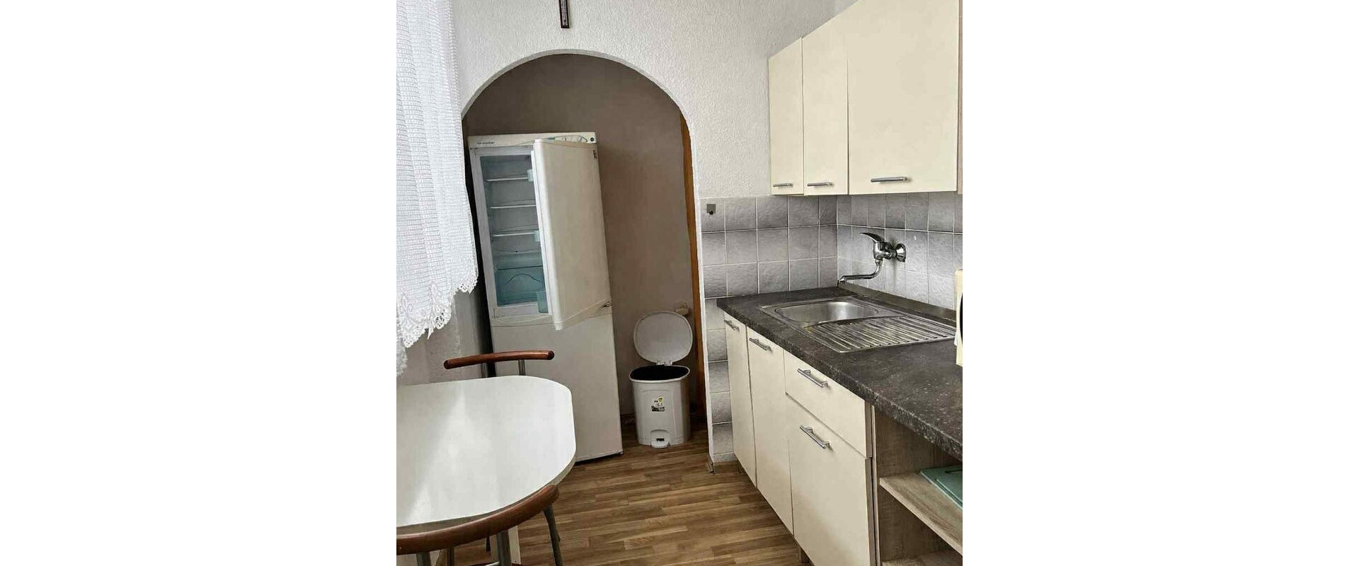 Veľkometrážny 3-Izbový byt v pôvodnom stave na predaj