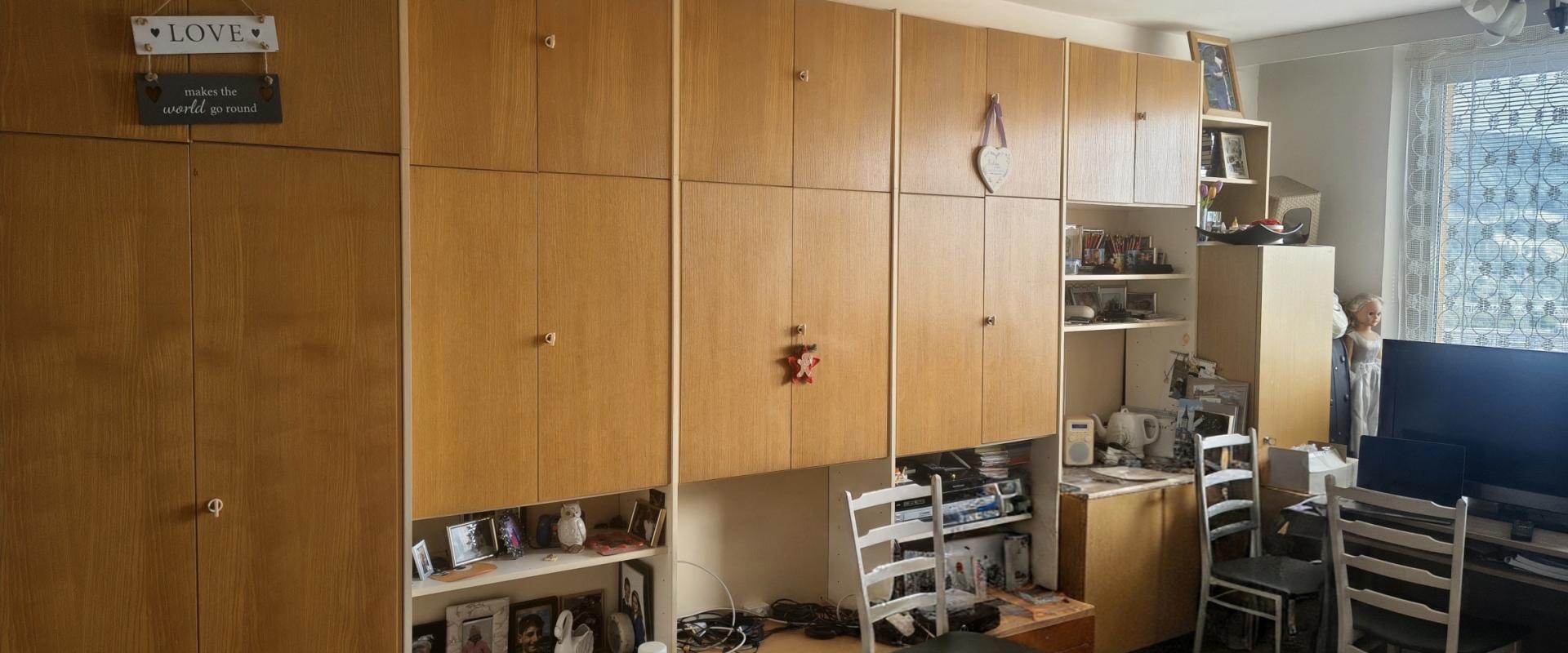Na predaj: PRIESTRANNÝ A SVETLÝ 3-IZBOVÝ BYT S DVOMA BALKÓNMI