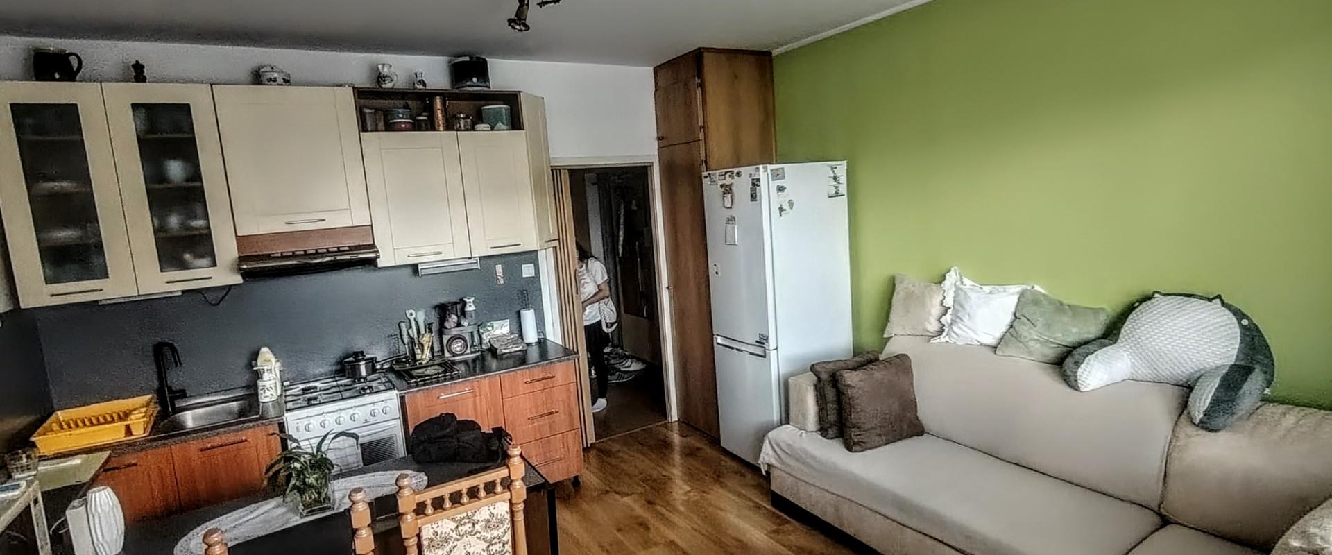 3-IZBOVÝ BYT S LODŽIOU A NÁDHERNÝM VÝHĽADOM NA ŽILINU.