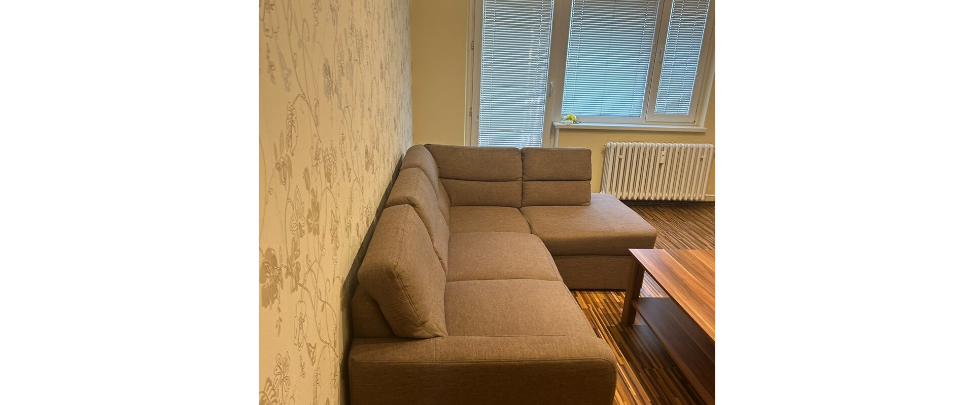 PRENÁJOM 3-IZBOVÉHO BYTU S BALKÓNOM – ŽILINA, VLČINCE.