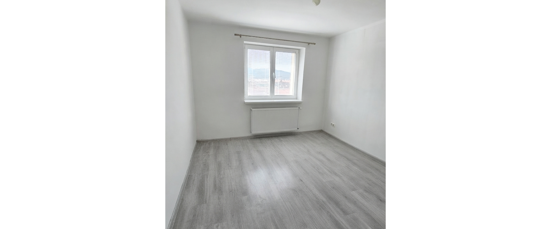 Slnečný 3-izbový byt s vlastným kúrením a balkónom