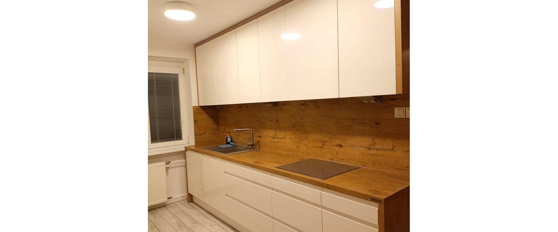 Priestranný 2,5-izbový byt s balkónom a klimatizáciou