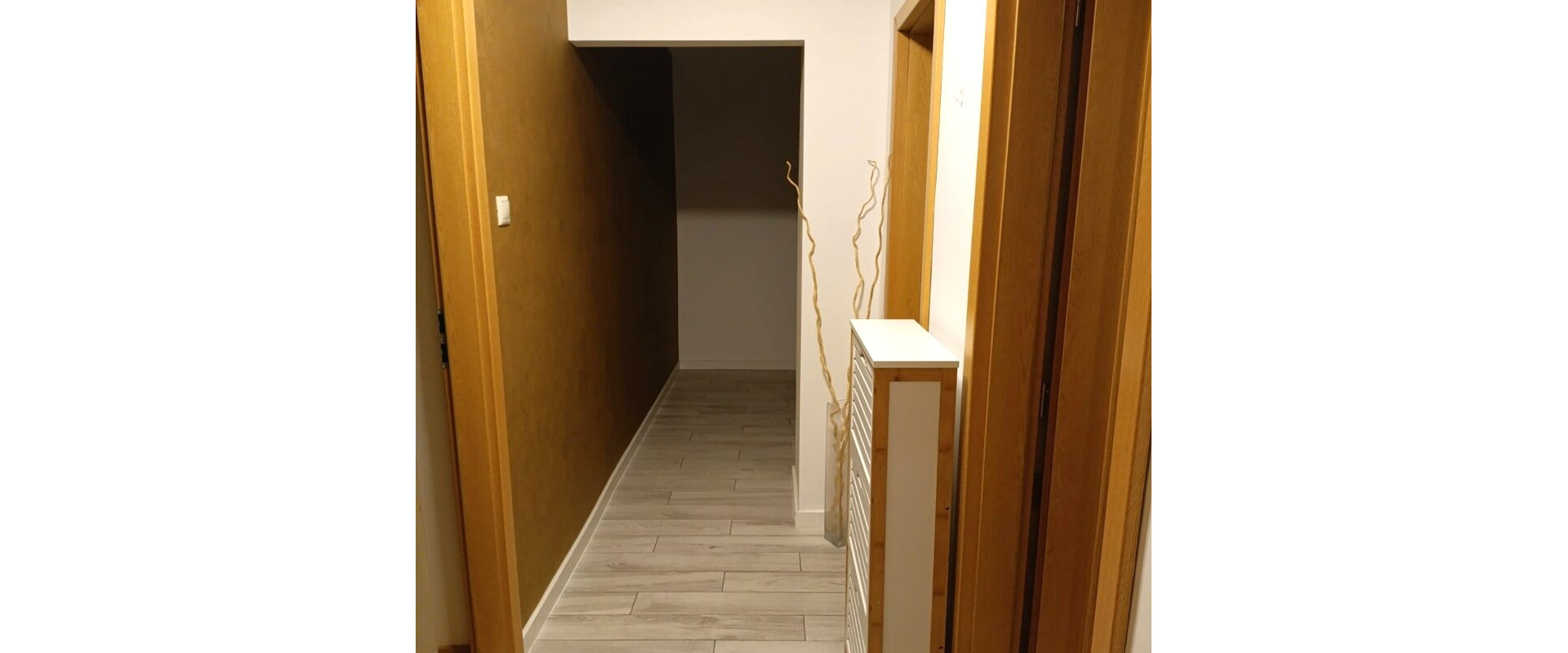 Priestranný 2,5-izbový byt s balkónom a klimatizáciou