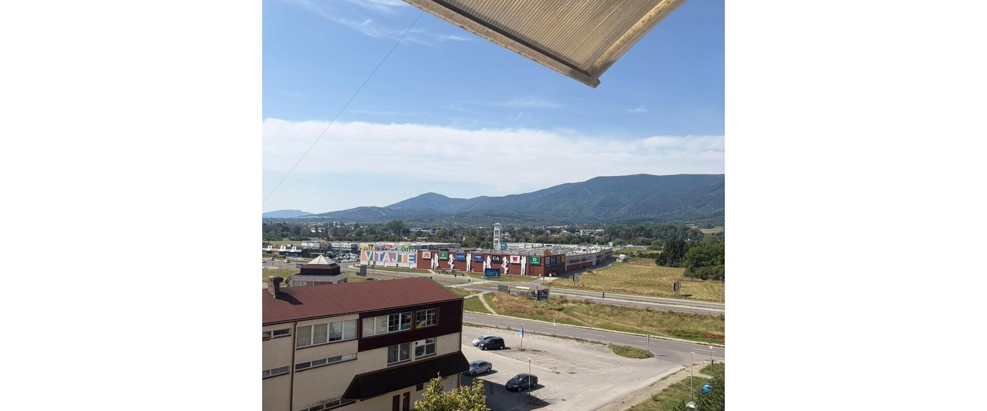 Prenájom: Zariadený, 2-izbový byt s klimatizáciou a loggiou