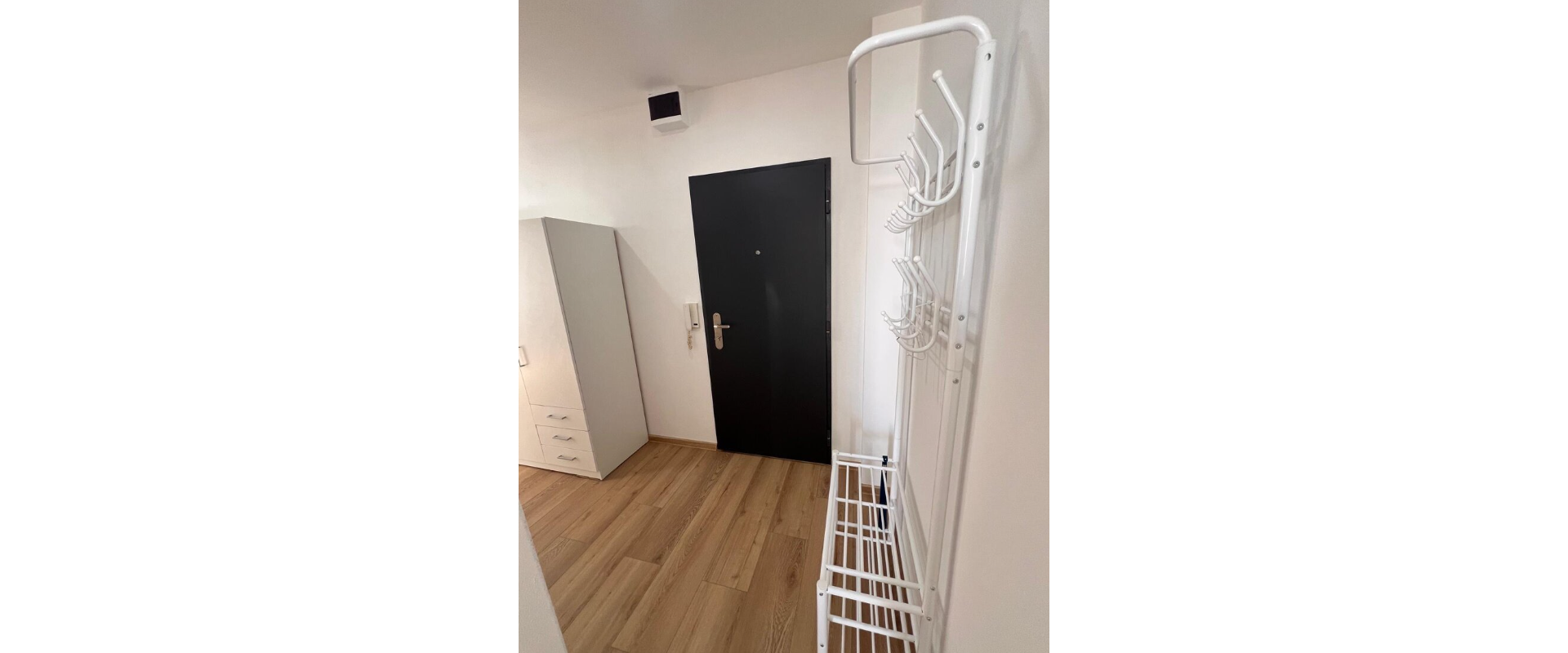 PRENÁJOM – 1-IZBOVÝ BYT  | STÁLICOVÁ UL. KOŠICE–NAD JAZEROM