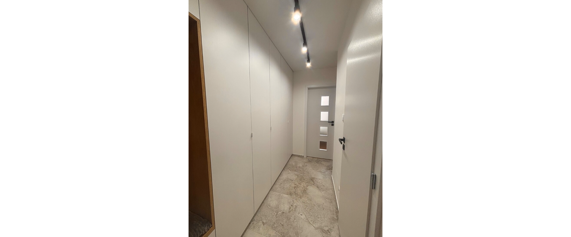 PRENÁJOM – KRÁSNY 1,5-IZB. BYT | URALSKÁ, KOŠICE–NAD JAZEROM