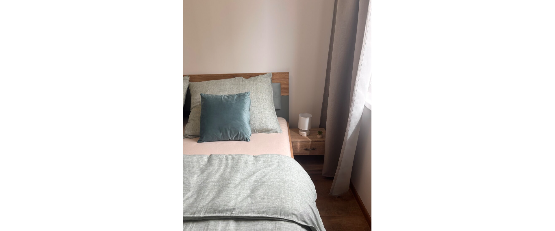 PRENÁJOM – KRÁSNY 1,5-IZB. BYT | URALSKÁ, KOŠICE–NAD JAZEROM