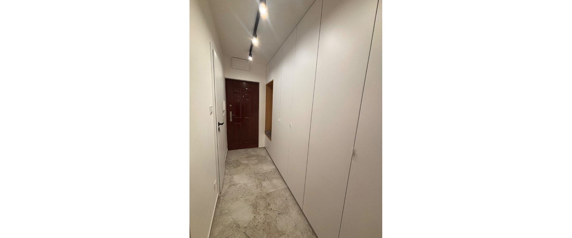 PRENÁJOM – KRÁSNY 1,5-IZB. BYT | URALSKÁ, KOŠICE–NAD JAZEROM