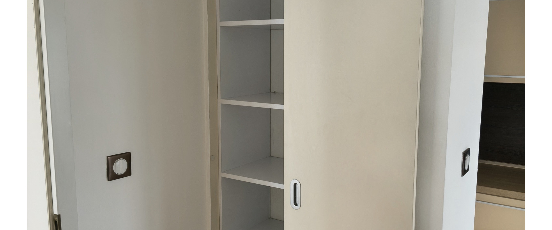 Moderný 3-izbový byt s balkónom a garážovým státím – v CUBE.
