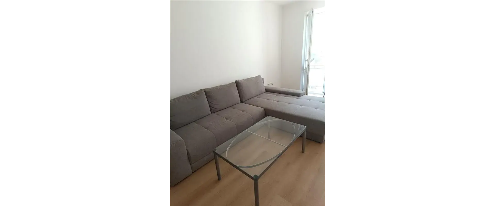 Krásny 2-izbový byt po kompletnej rekonštrukcii s balkónom