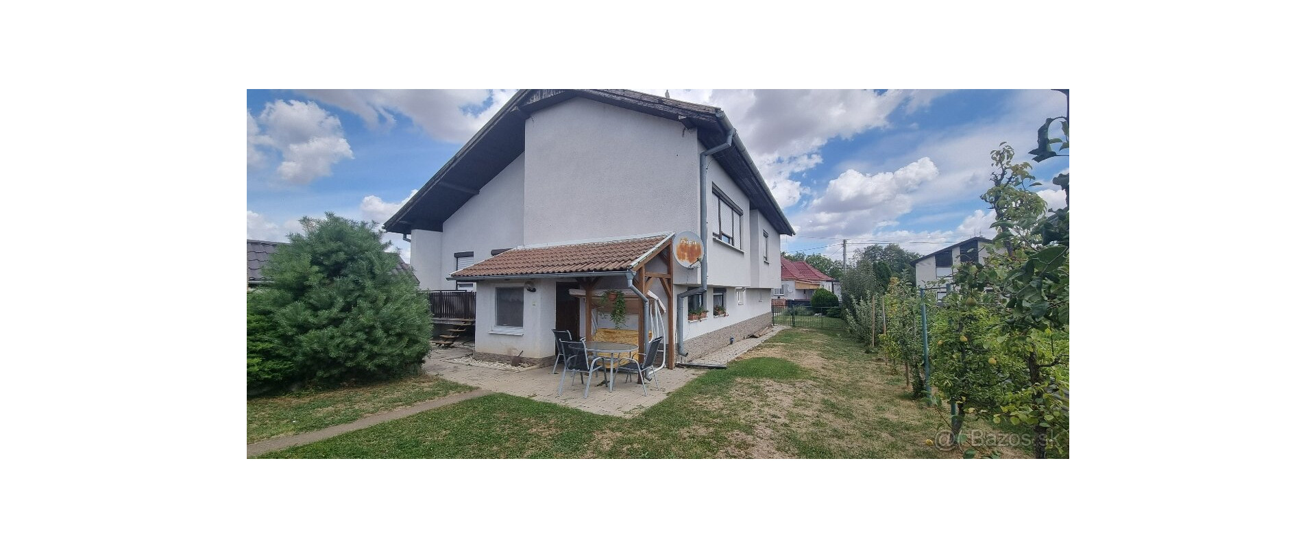 5-IZBOVÝ RODINNÝ DOM S VEĽKÝM POZEMKOM A ZÁHRADOU|HÁJSKE,180k