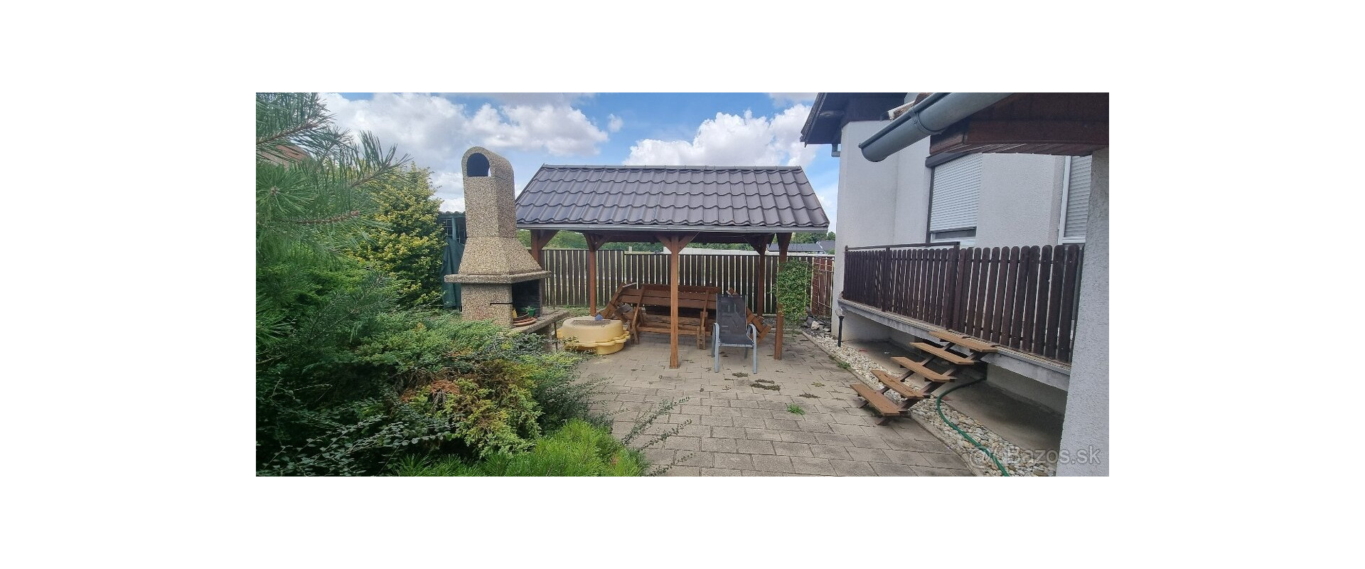 5-IZBOVÝ RODINNÝ DOM S VEĽKÝM POZEMKOM A ZÁHRADOU|HÁJSKE,180k