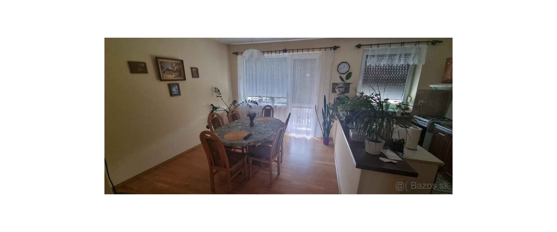 5-IZBOVÝ RODINNÝ DOM S VEĽKÝM POZEMKOM A ZÁHRADOU|HÁJSKE,180k