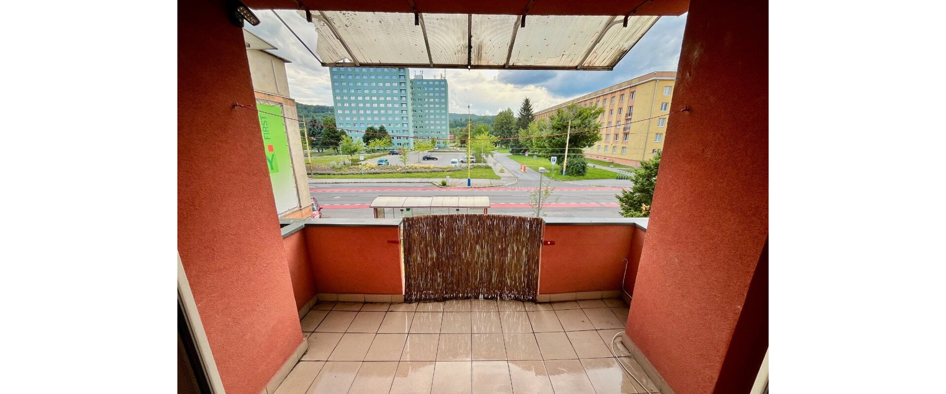 Na prenájom pekný 2.5. izbový byt na ulici 17. novembra
