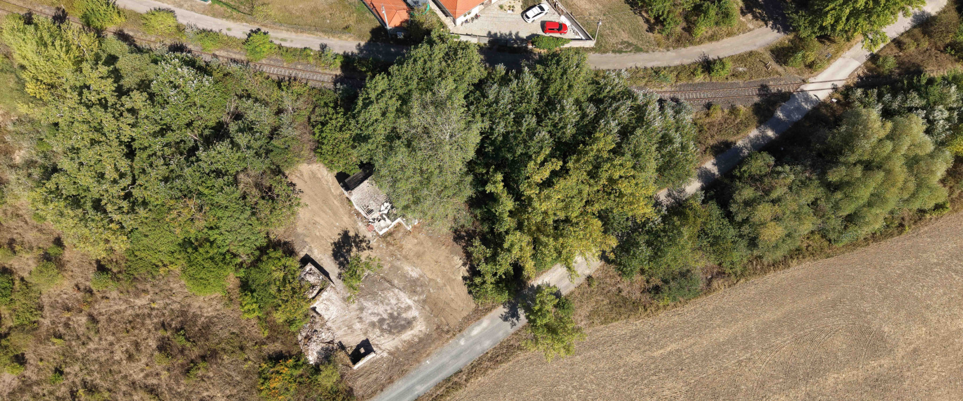 STAVEBNÝ POZEMOK V ZÁHORSKEJ VSI – POKOJ A PRÍRODA NA DOSAH