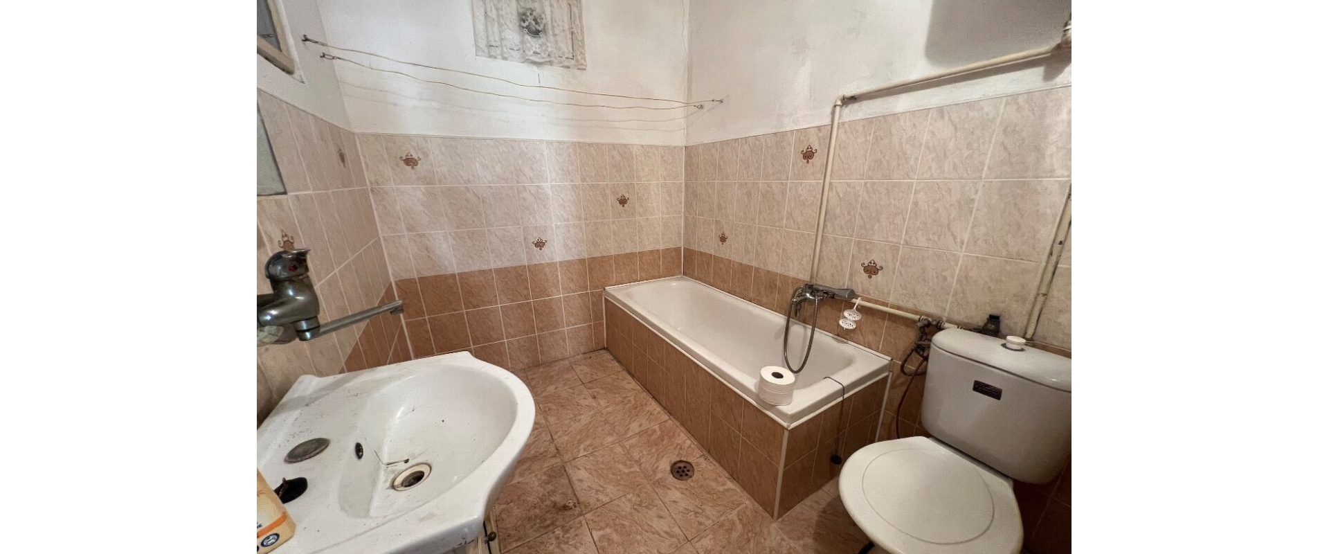 3-IZBOVÝ RODINNÝ DOM S VEĽKÝM POZEMKOM 819 m² – ŠURANY