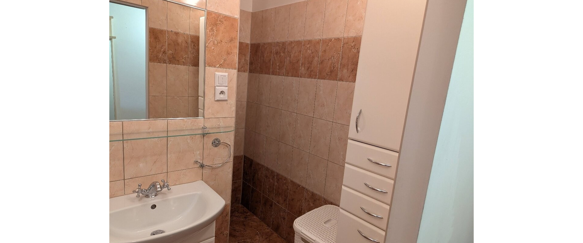 NA PRENÁJOM 1-IZBOVÝ BYT S BALKÓNOM A KLIMATIZÁCIOU-POPRADSKÁ