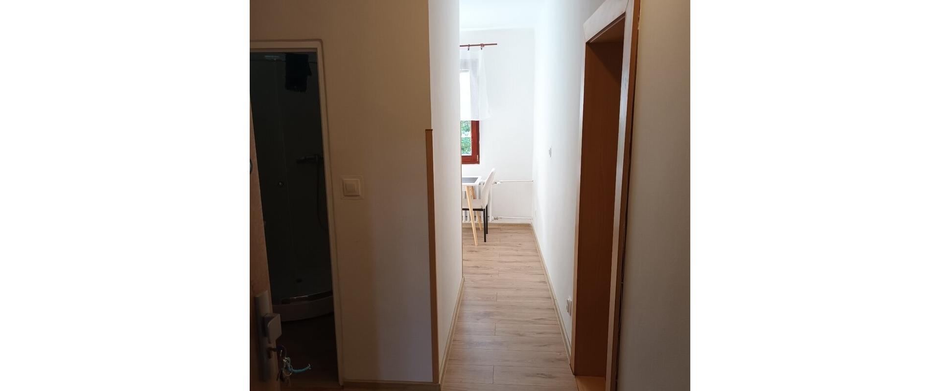 Prenájom 1 izbového bytu v Banskej Bystrici, časť Fončorda
