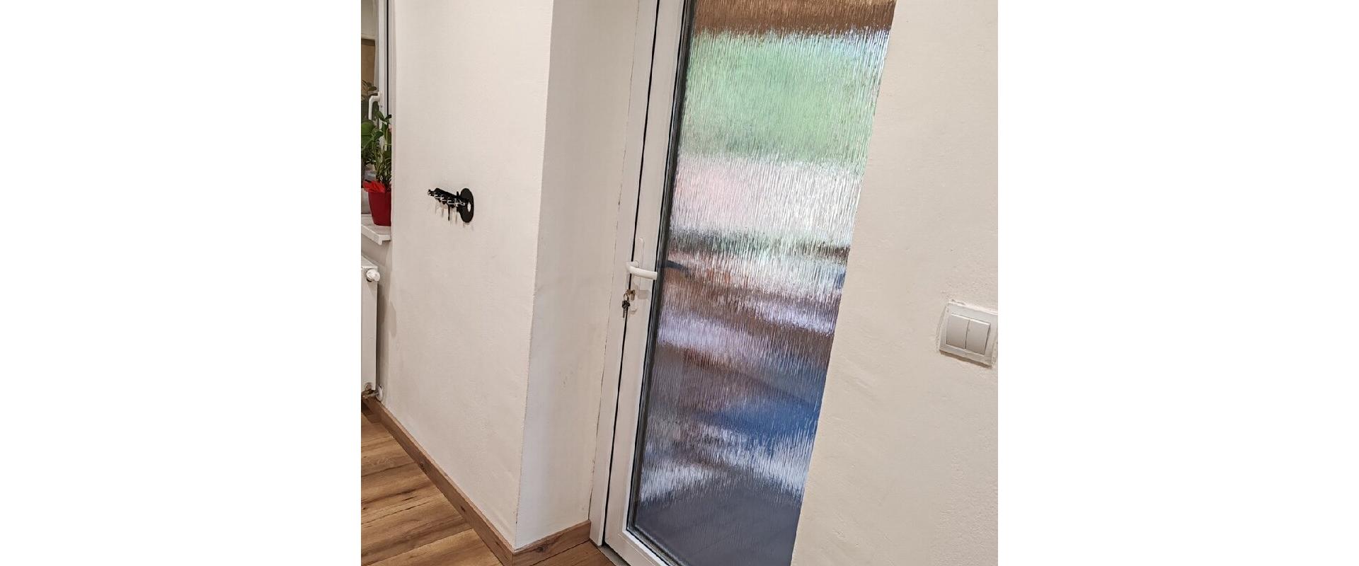 KOMPLETNE ZREKONŠTRUOVANÝ DOM + 1 798 m² POZEMOK | HRUBOŇOVO