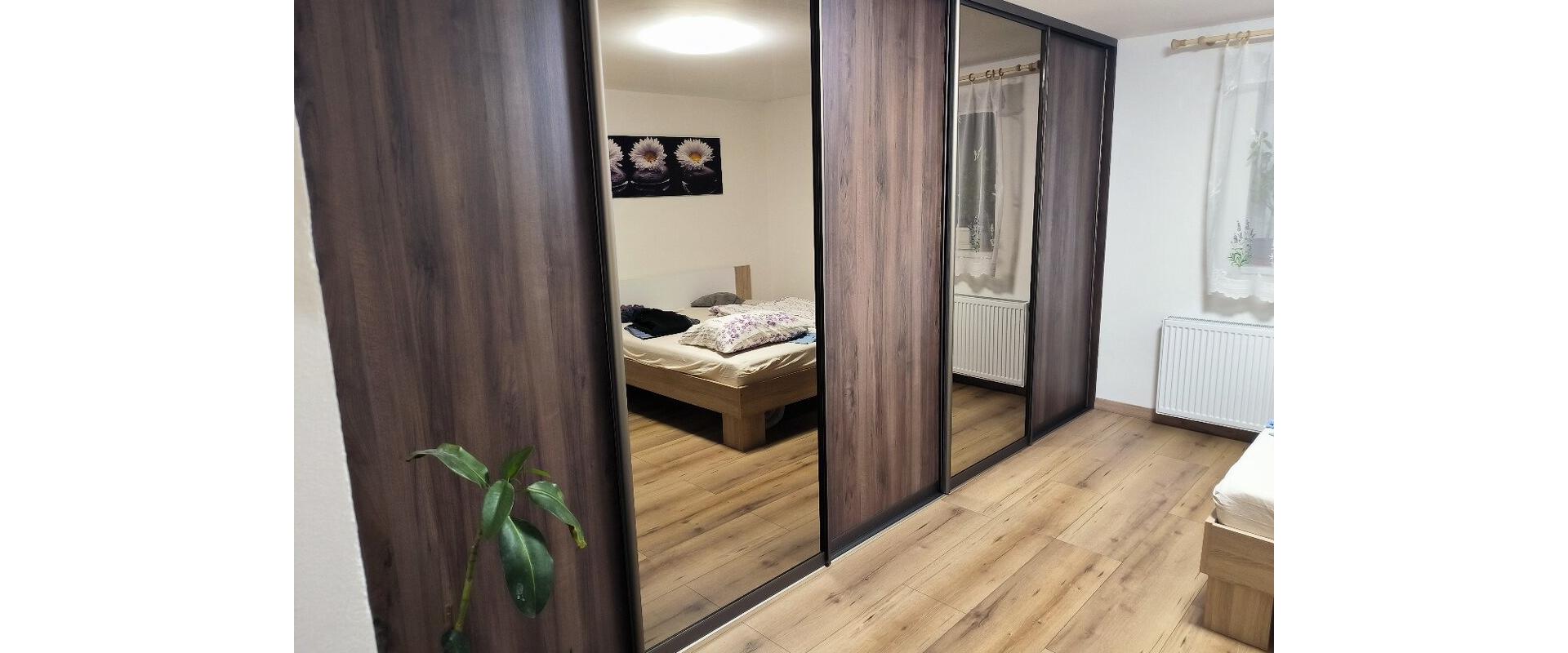 KOMPLETNE ZREKONŠTRUOVANÝ DOM + 1 798 m² POZEMOK | HRUBOŇOVO