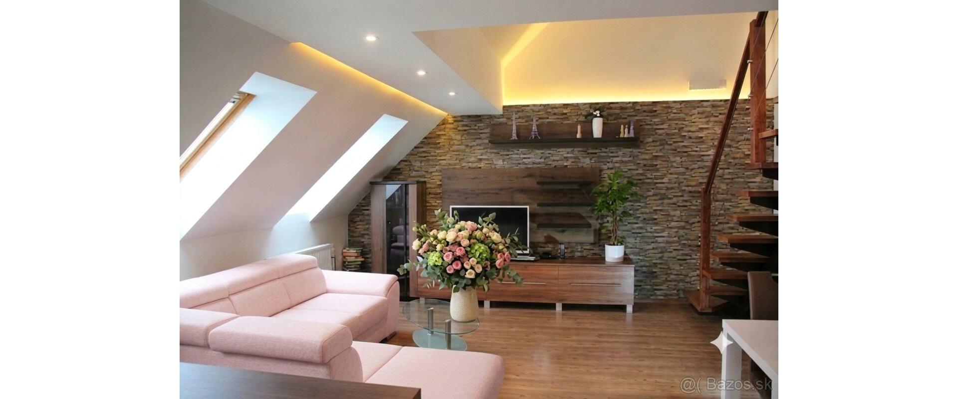 Moderný 3-izbový mezonet v Starom Meste/86 m²- Štefániková