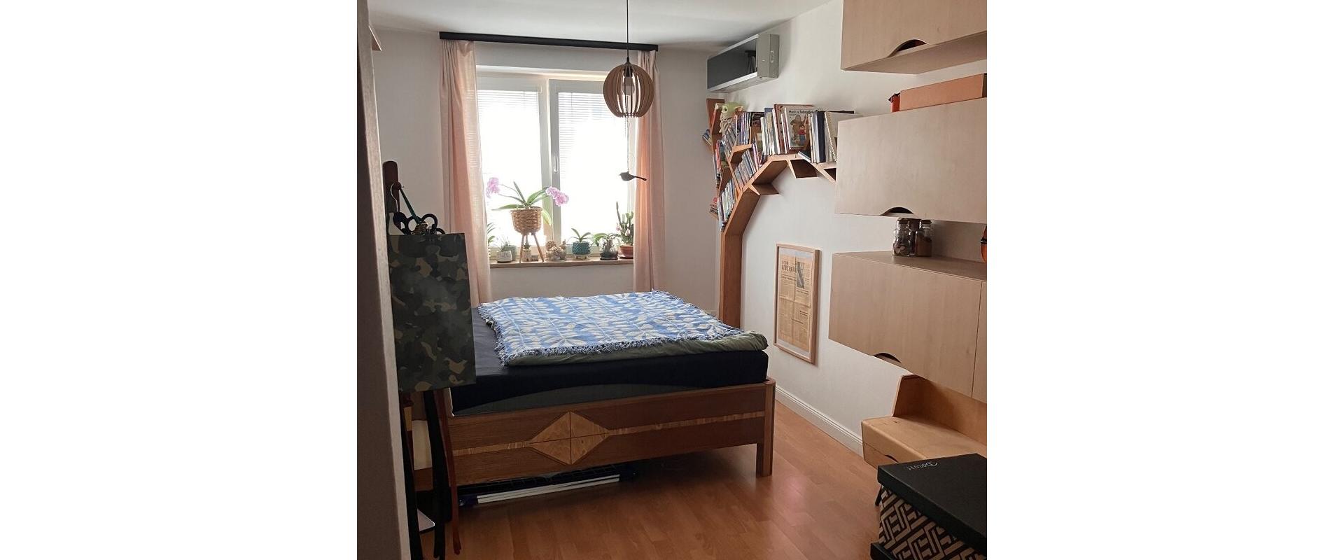Na predaj 3i. byt v užšom centre Senca