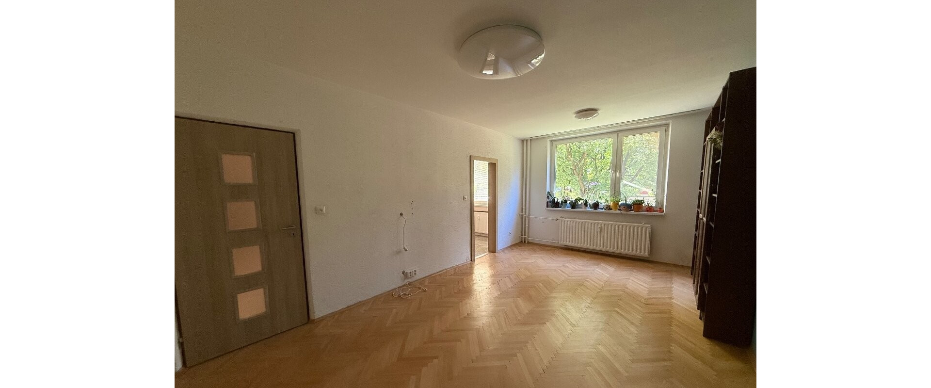 PRIESTRANNÝ 3-IZBOVÝ BYT S VÝMEROU 92m² na sídlisku Vlčince II.