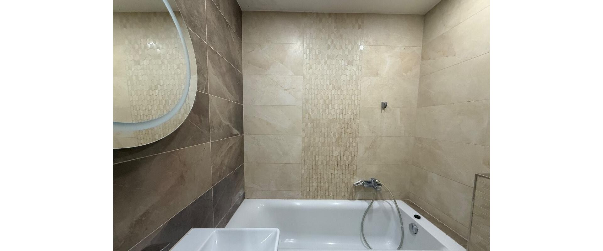 PRIESTRANNÝ 3-IZBOVÝ BYT S VÝMEROU 92m² na sídlisku Vlčince II.