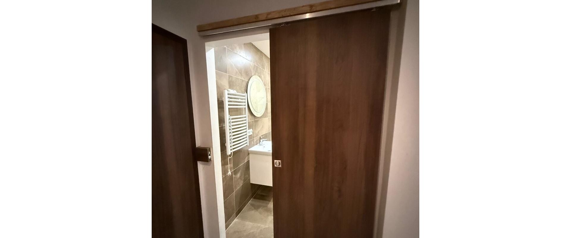 PRIESTRANNÝ 3-IZBOVÝ BYT S VÝMEROU 92m² na sídlisku Vlčince II.