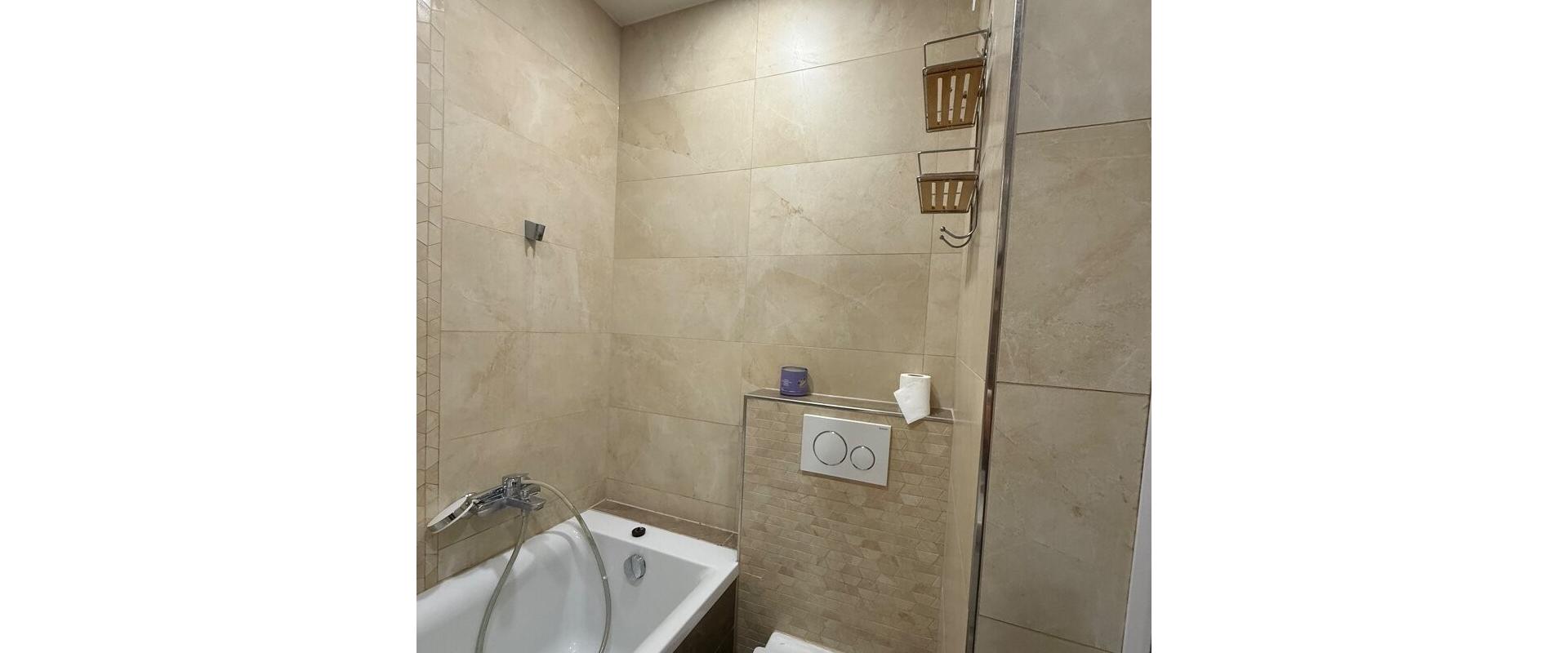 PRIESTRANNÝ 3-IZBOVÝ BYT S VÝMEROU 92m² na sídlisku Vlčince II.