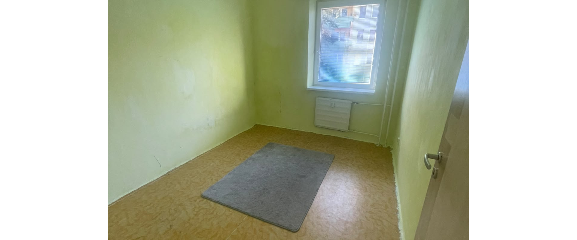 Priestranný 3-izbový byt s balkónom