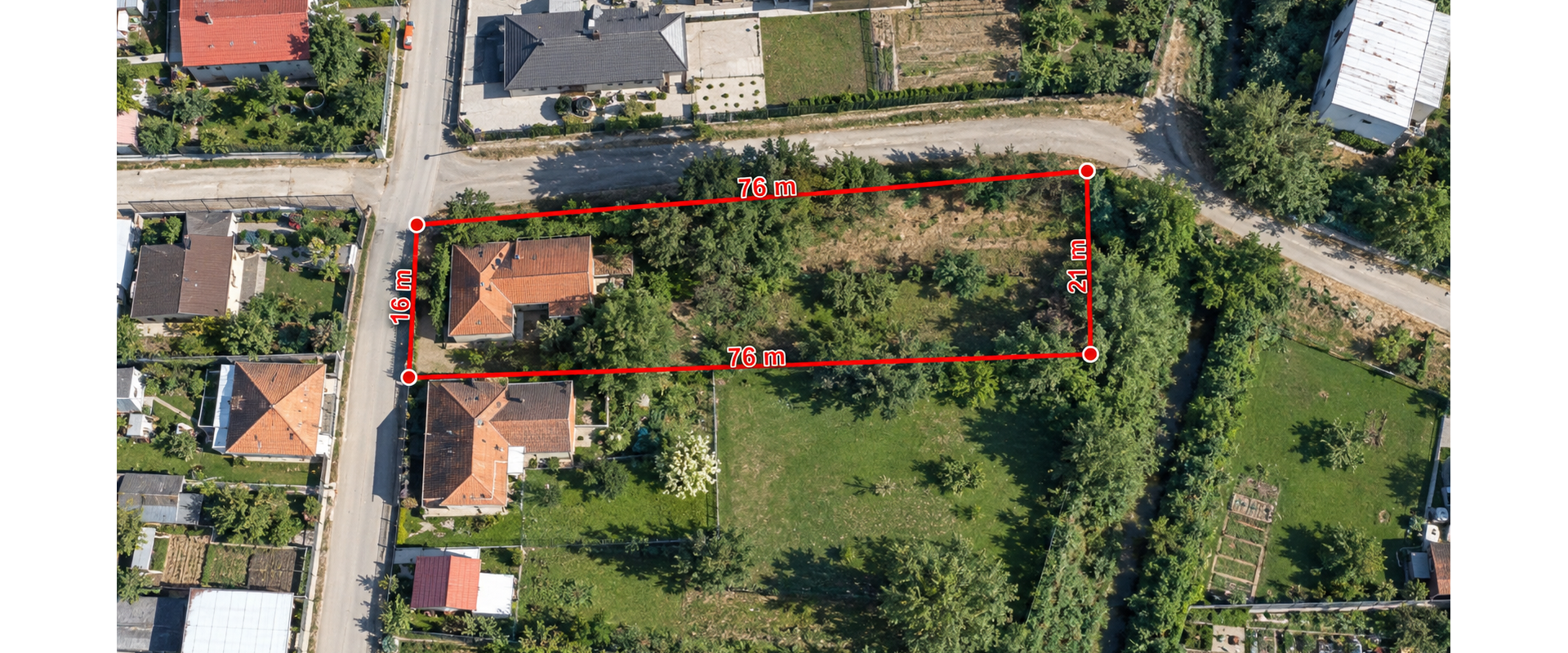 Rodinný dom s pozemkom 1 469 m² – Choča