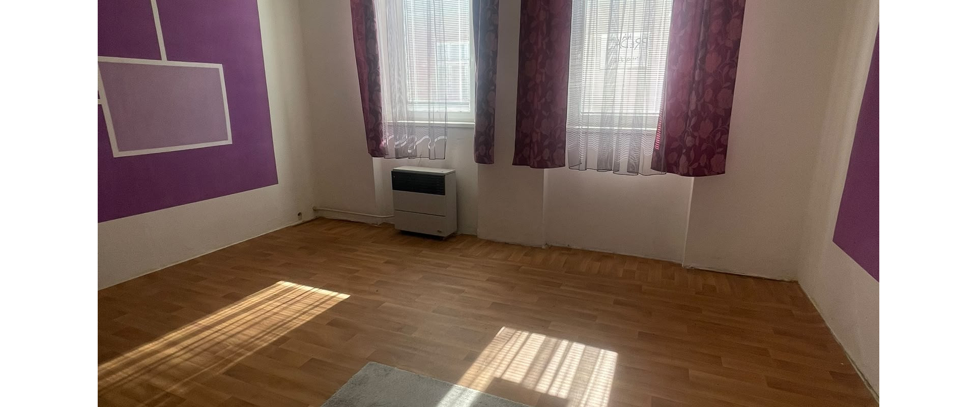 2-izbový rodinný dom s vlastným pozemkom priamo v Leviciach